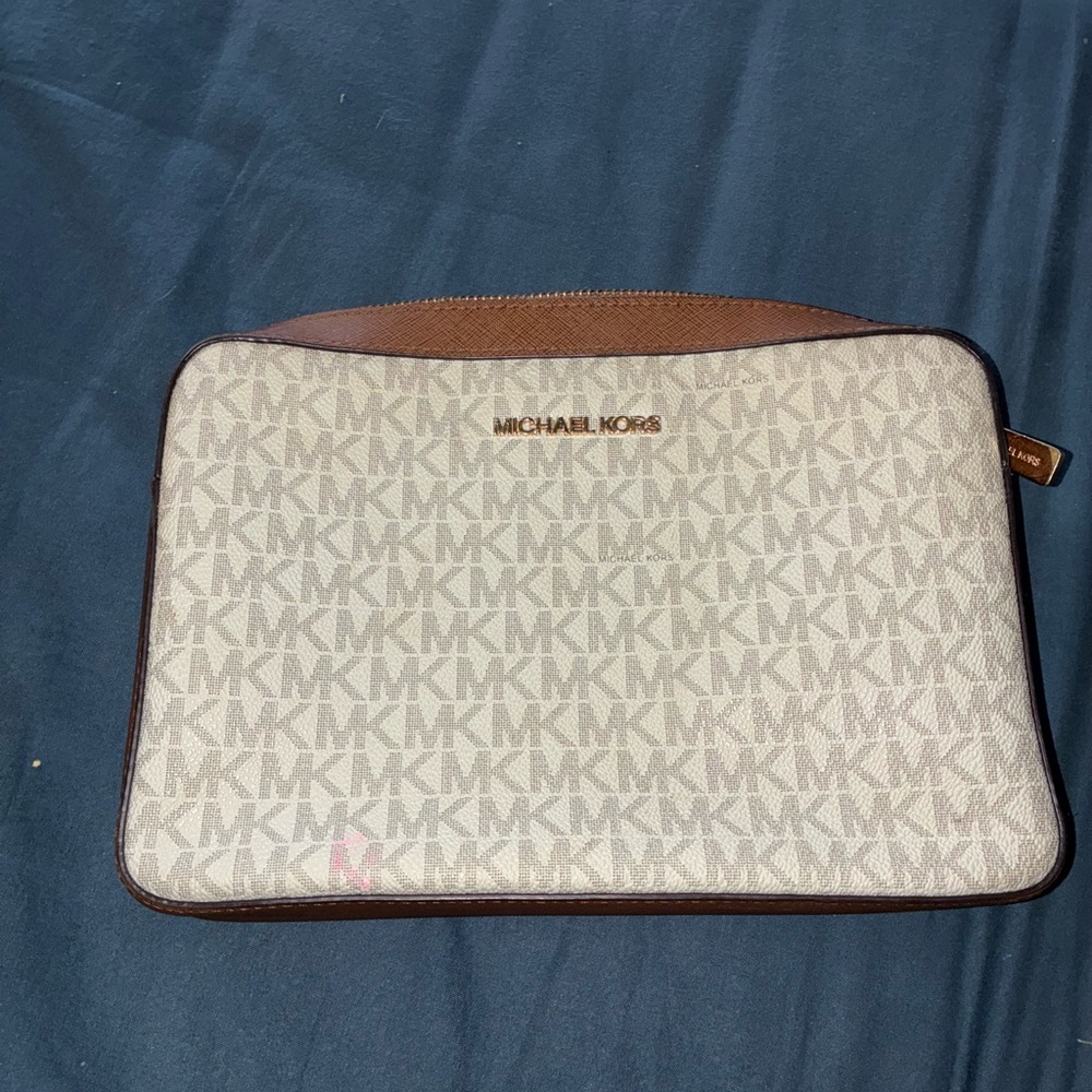 MICHAEL KORS OUTLET Jet Set Large Printed Logo Crossbody Bag